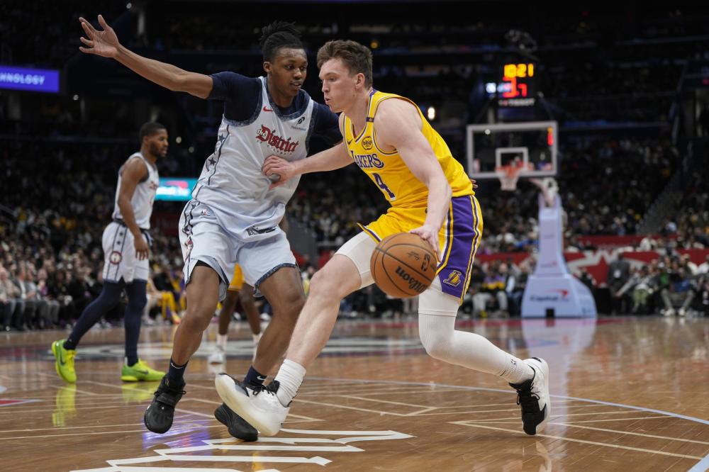 入相对滞后 入相对滞后